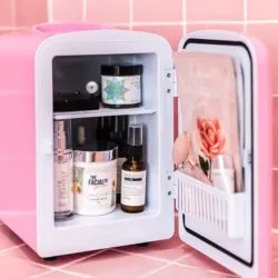 swiish-beauty-fridge