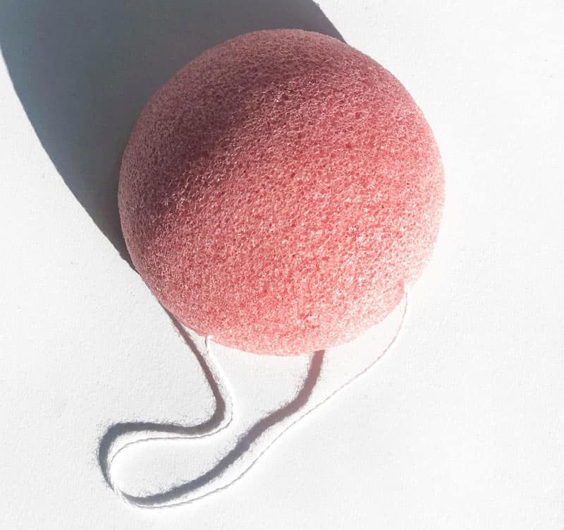 swiish_home_beauty_hacks_konjac_sponge