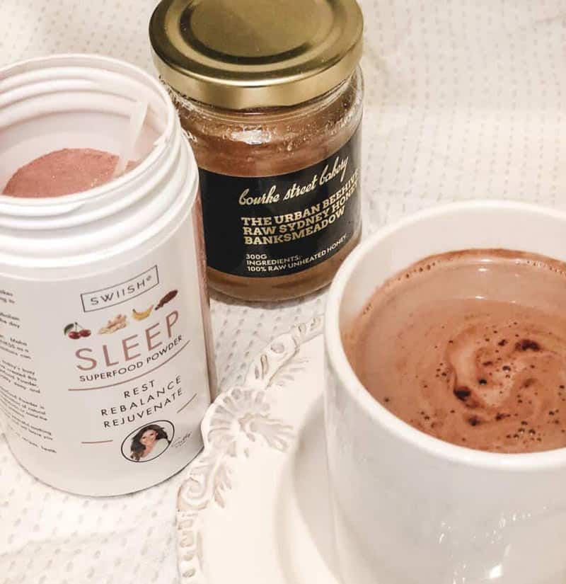 swiish-roadtest-sleep-superfood-powder-hot-chocolate