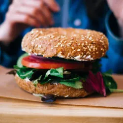 SWIISH-healthy-beetroot-burger